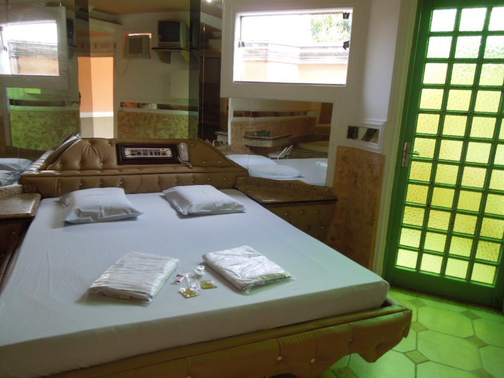 Fenix Motel (Adults Only) Garca Εξωτερικό φωτογραφία